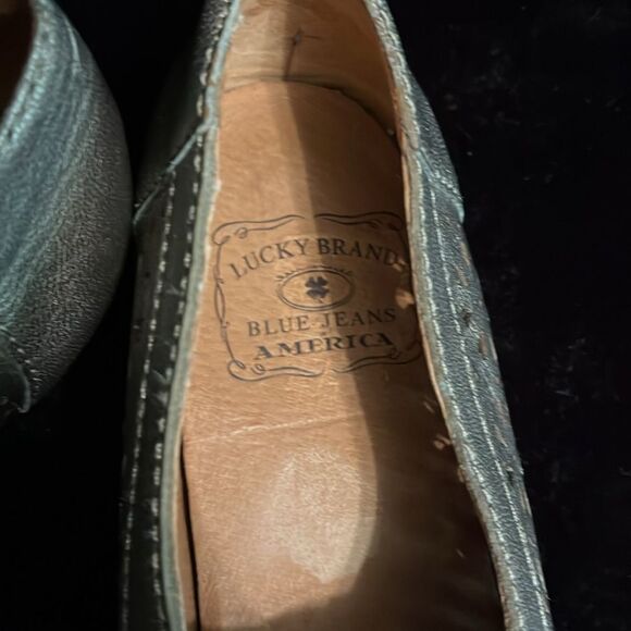 Lucky Brand Silver Flats with Perforated Design - Picture 2 of 10